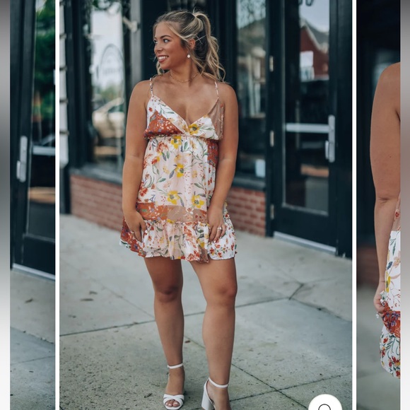 Floral Dress NWOT - Picture 4 of 10